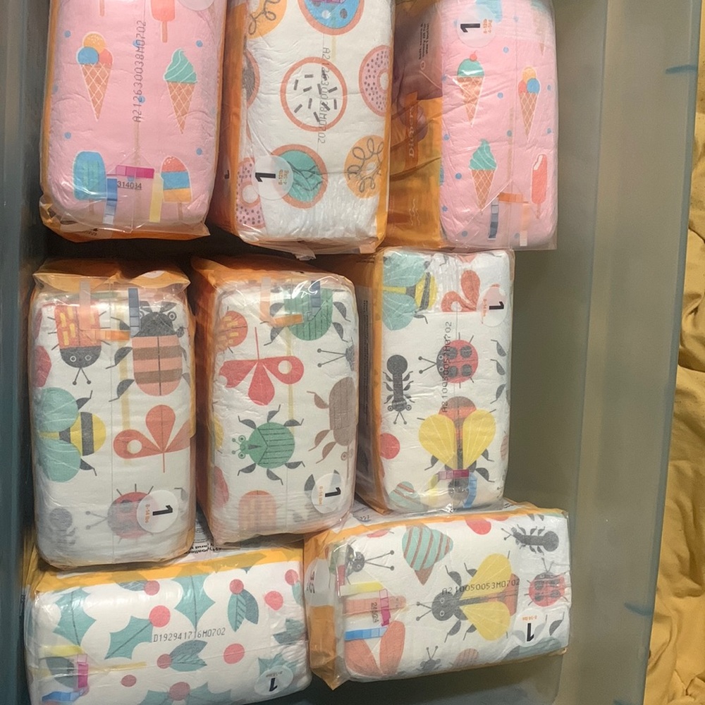 Hello hello diapers